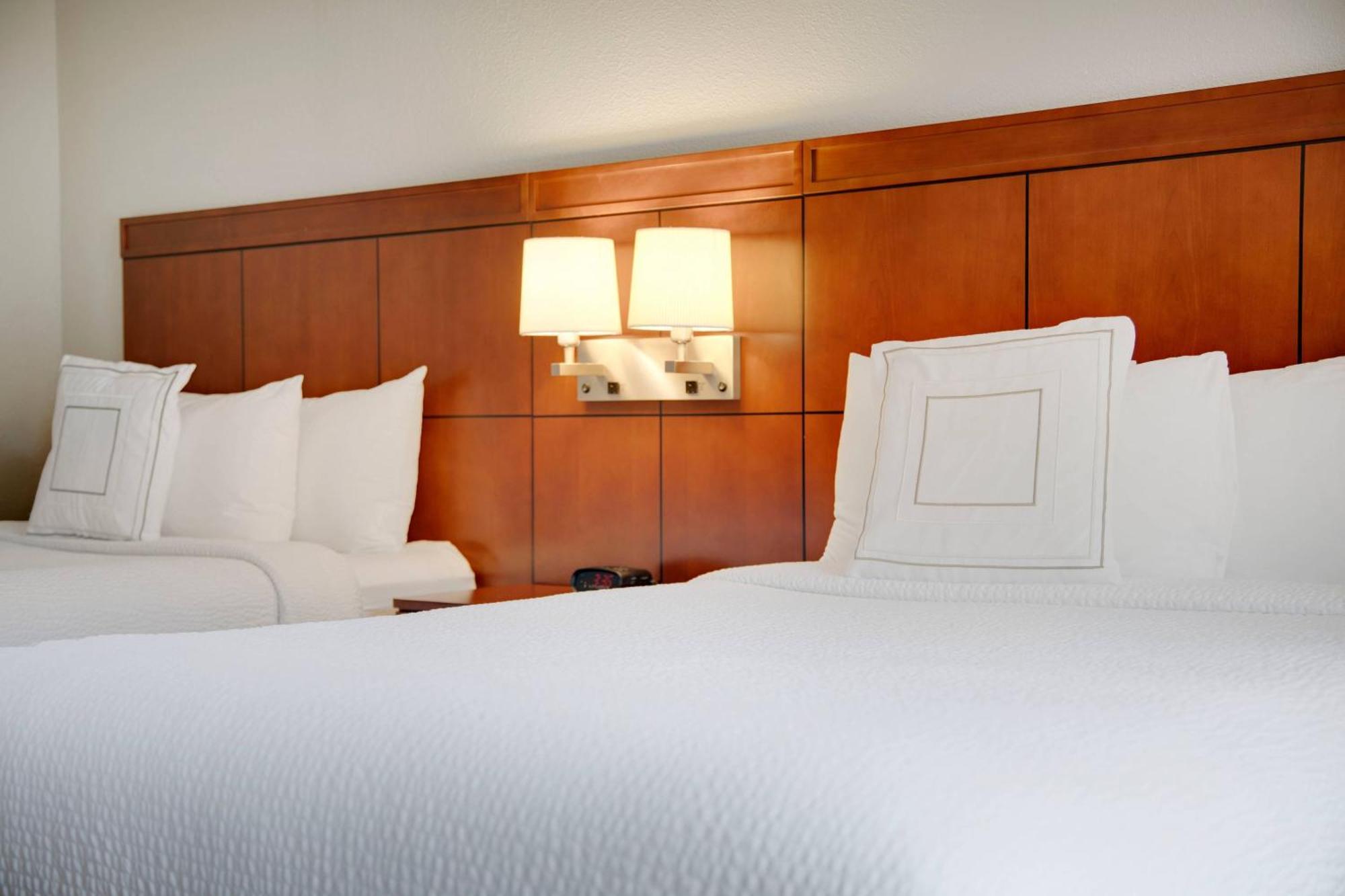 Courtyard By Marriott Atlanta Windy Hill/Ballpark Smyrna Ngoại thất bức ảnh